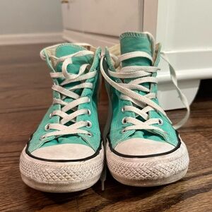 Size 8 Green High Top Converse